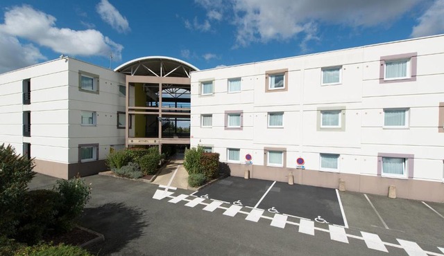 B&B HOTEL Blois Sud Vineuil
