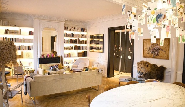 Balcony | Notre Dame de Paris - 3 bedrooms & 4 pp