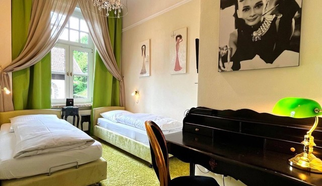 Basic double room - Park Villa central on the Middle Rhine in Boppard