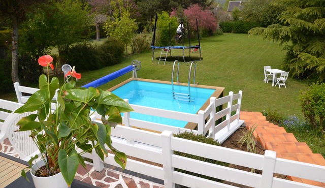 Beautiful villa with pool near Disneyland 15 minutes and Paris 28 km