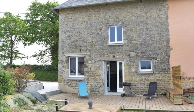 Beautiful apartment in Sainteny