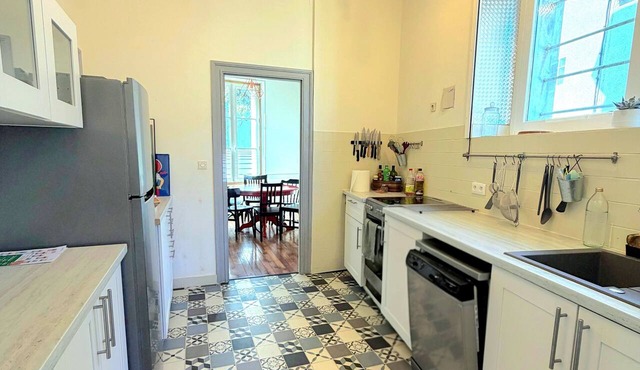 Beautiful family mansion with a private patio, 19' de beauval