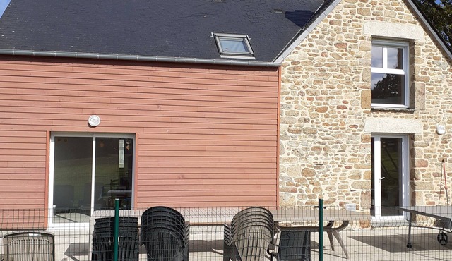 Beautiful Gite for 14 people, Saint Malo/Cancale/Le Mont Saint Michel : Le Chêne