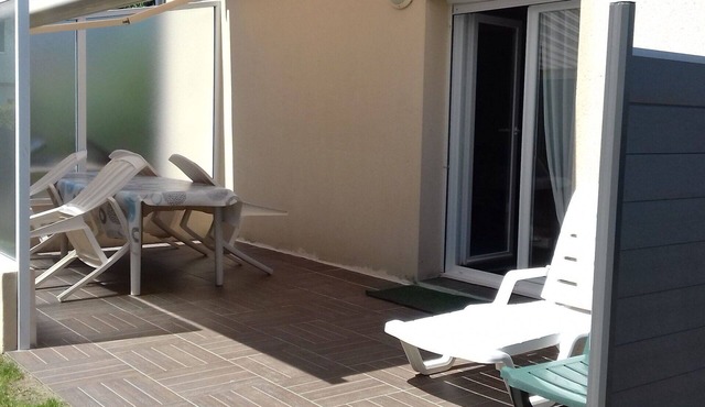 Beautiful private villa for 8 guests with WIFI, TV, terrace and pets allowed