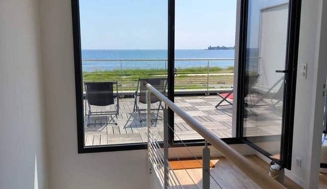 Beautiful villa facing the Ile-Tudy beach