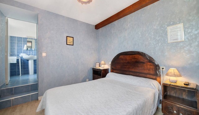 Bed and Breakfast 'Chambre 1' with Wi-Fi