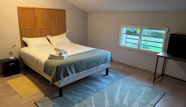 Bed and breakfast, with private bathroom, 6kms from Montauban.