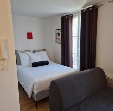 belle appartement au canal de saint martin