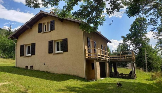 Belle maison proche de la ville et du lac