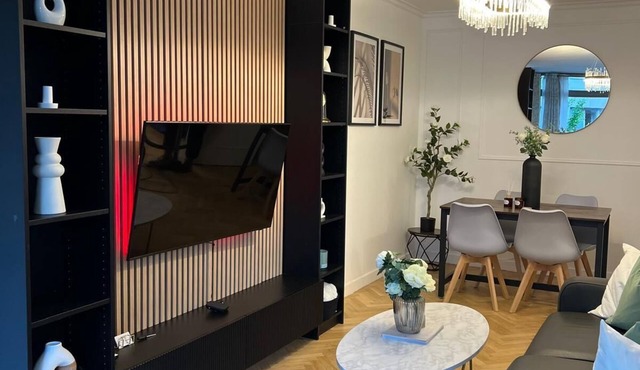 Big apartment, fully equipped, excellent for familly and long stay in Paris