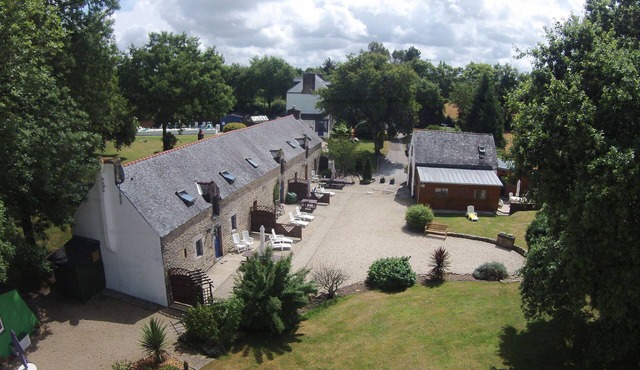 Bramble Cottage, Sleeps 6 With Shared Heated Pool In Beautiful Rural Setting