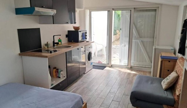 Brand new studio with garden, easy access to Paris