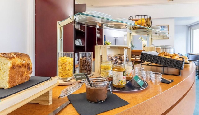 Brit Hotel Le Parc Vichy
