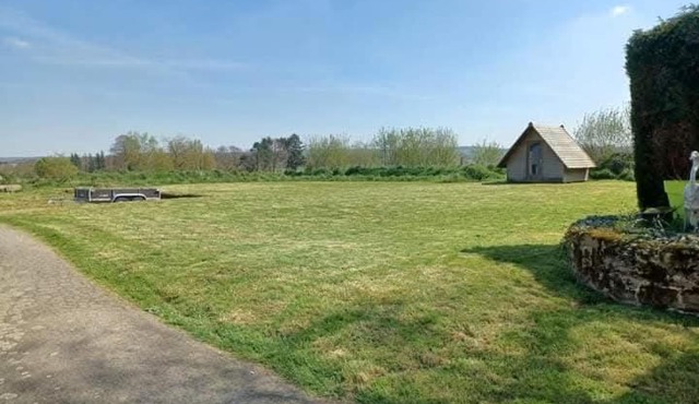 Camping chez l'habitant à la campagne