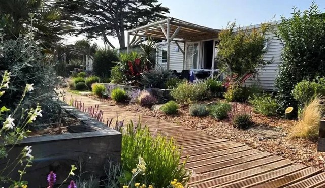 Camping La Côte des Légendes * - Aromatic garden cottage - 2 bedrooms 5 people