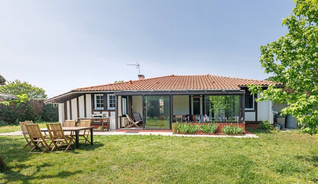 "Casa Boucau" – 6 to 8 guests – Conciergerieland