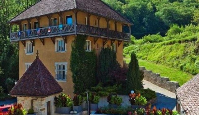 Castel Damandre