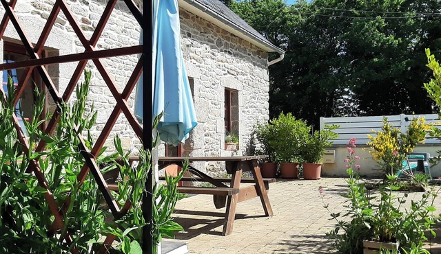 Céline's Breton house - an extension of the Huelgoat forest