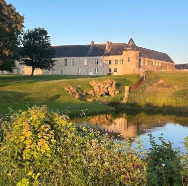 CHÂTEAU DE FRANQUETOT & D Day Collins Museum