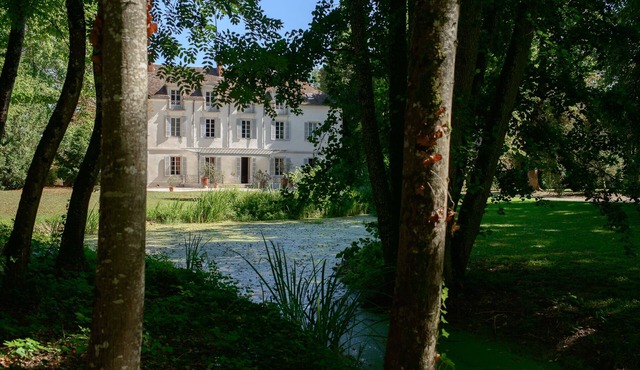 Château de Tailly, castle, gîtes, delightful rooms, Meursault, Burgundy, France