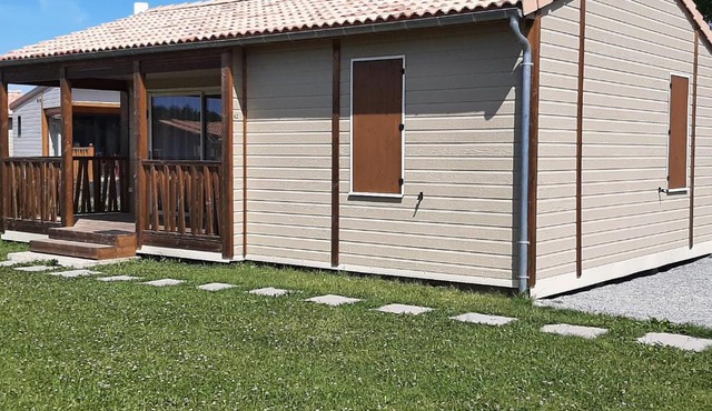 Chalet 2 chambres avec terrasse et climatisation près du Golfe du Morbihan - FR-1-783-19
