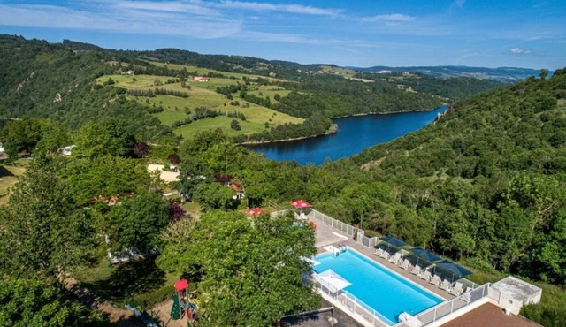 Chalet 4 étoiles - Piscine - ccbgeaf