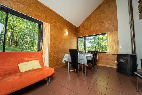 Chalet 6/8 personnes - les sous-bois de la bastide