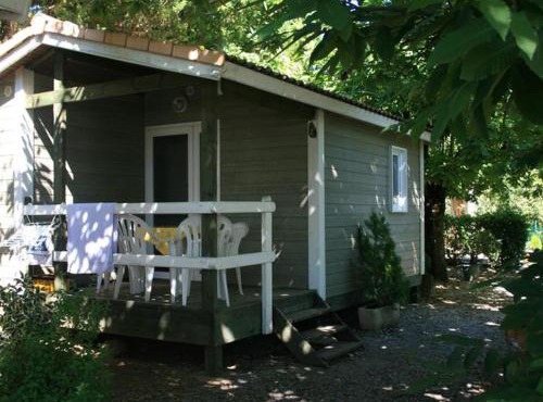 Chalet avec Terrasse pour 4 personnes à Ribes - API-1-52-643
