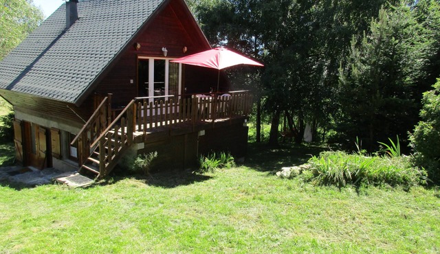 Chalet (6 pers) in the heart of nature 1 km from ski slopes and close to Font-Romeu (66)