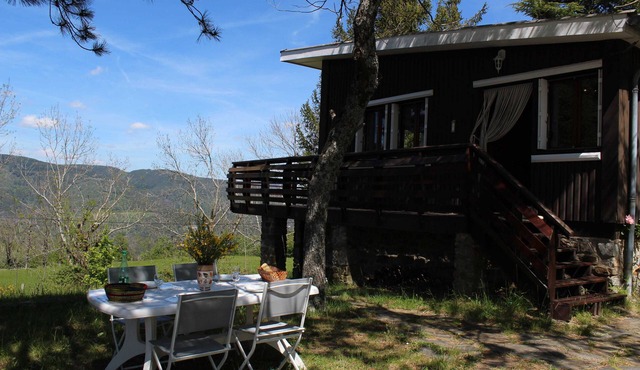 Chalet Gré, between greenery and Cevennes mountains