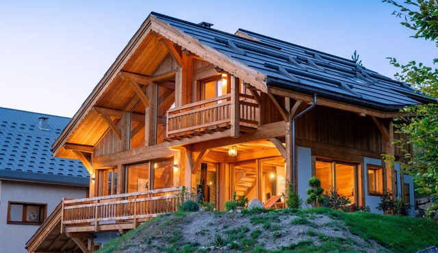 Chalet Laïka - Serre Chevalier - sleeps 15