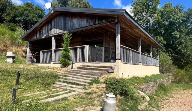 Chalet Sylvéa in the heart of the Cévennes (1100 m) in Lozère near Pont de Montvert