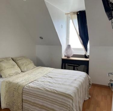 Chambre Guestroom