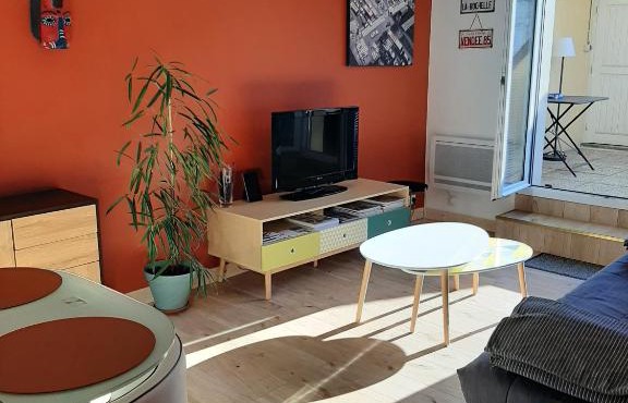 CHARMANT APPARTEMENT CENTRE VILLE LE RONSARD