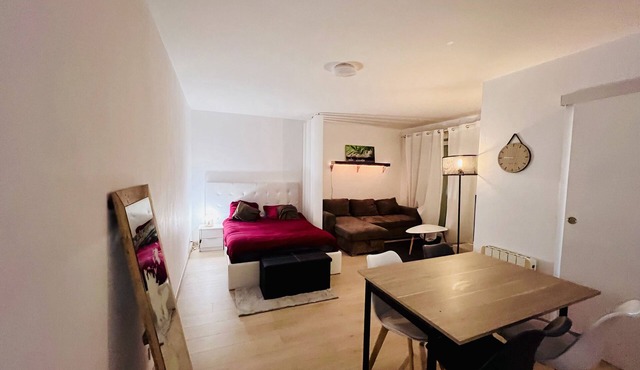 Charmant Studio : Proche Paris et Disneyland !