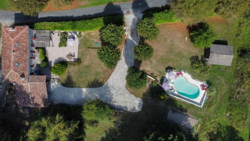Charmante maison avec piscine en pleine campagne
