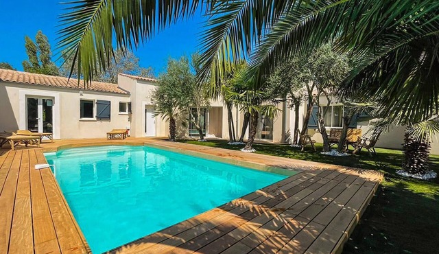 Charmante maison avec piscine
