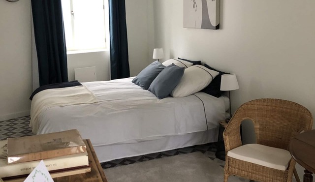 Charming single-storey studio in a quiet location