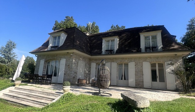 Charming Barbizon Villa