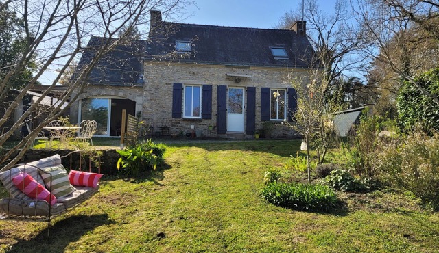 charming Breton house near the Gulf of Morbihan