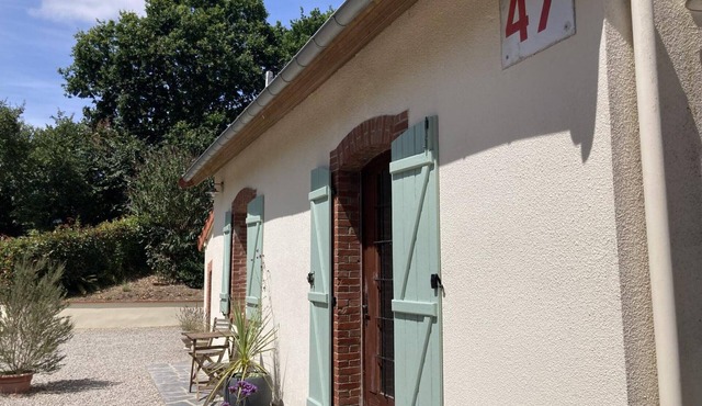 Charming countryside house with terrace and private parking