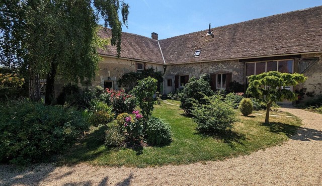Charming country house with garden - 7 guests