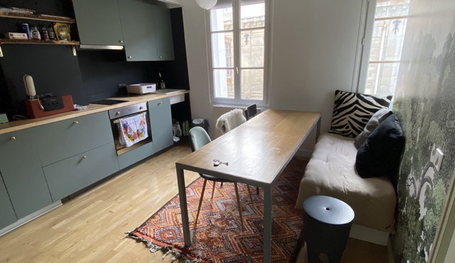Charming duplex apartment in Montmartre