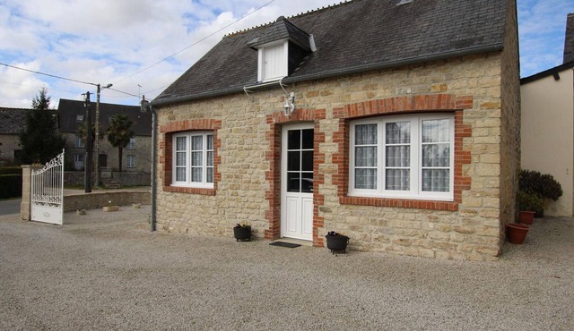 Charming stone house in the heart of Cotentin Marshes