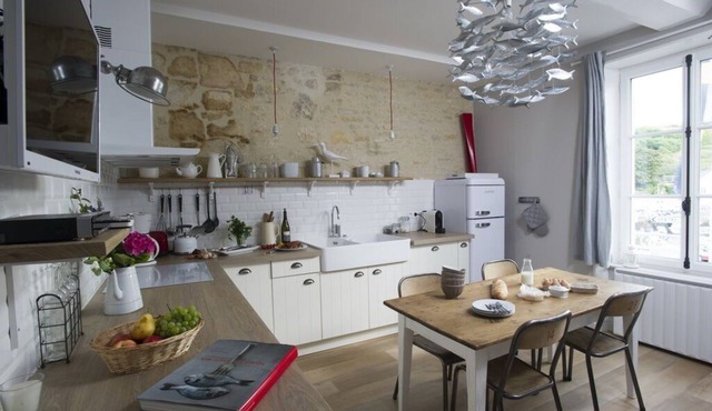 Charming apartment in a small fishing harbour from Normandy. 2 nights minimum.