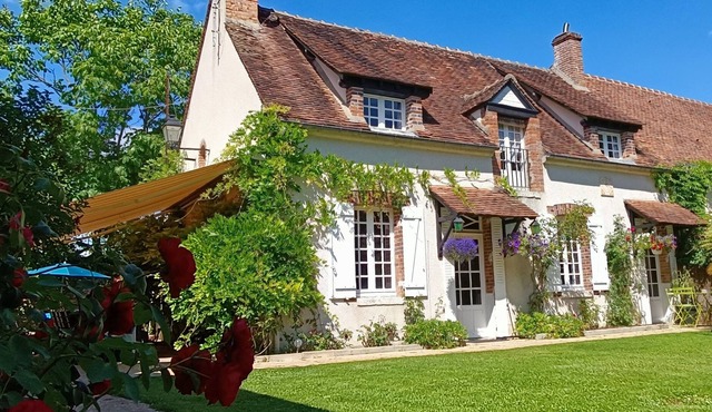 Chateau / Country House