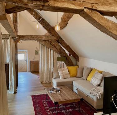 Chez TESS