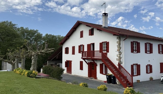 CHIRIKINA - AHETZE - Gîte