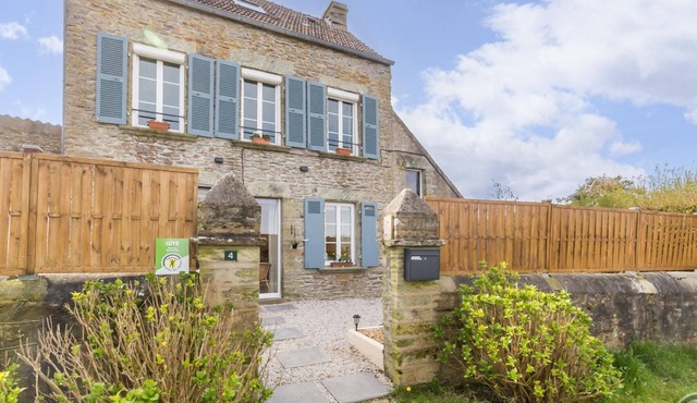 Comfortable house with garden near Cherbourg, pets allowed