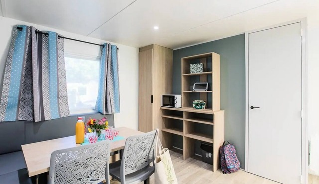 Comfort 3-Room Mobile Home for 4 People